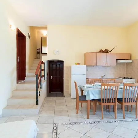 Ana & Bogdan - Two Bedroom With Terrace A4 St Apartman